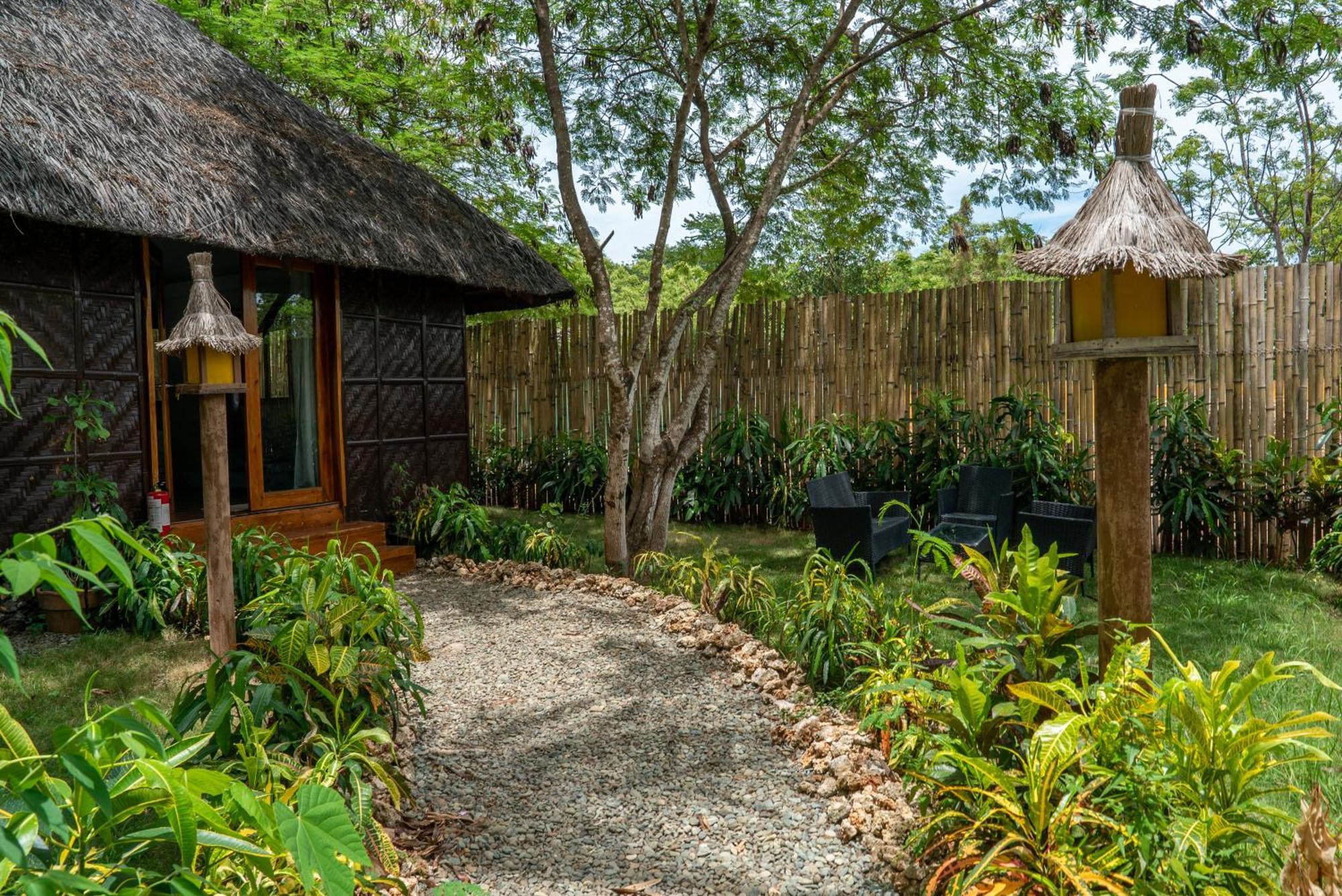 U Story Resort Siquijor Buitenkant foto
